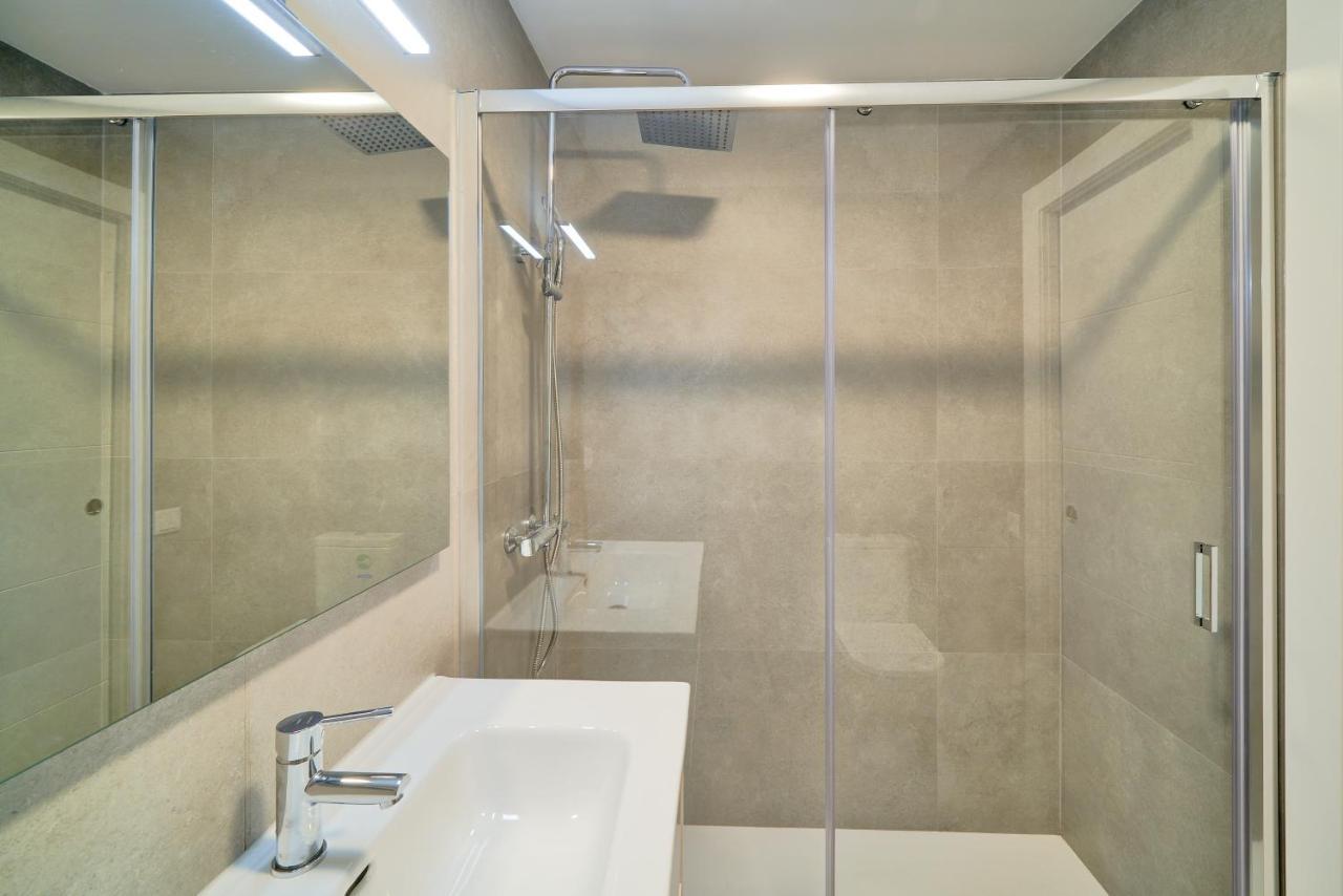 Impresionante Apartamento En Playa De La Malagueta Málaga Eksteriør bilde